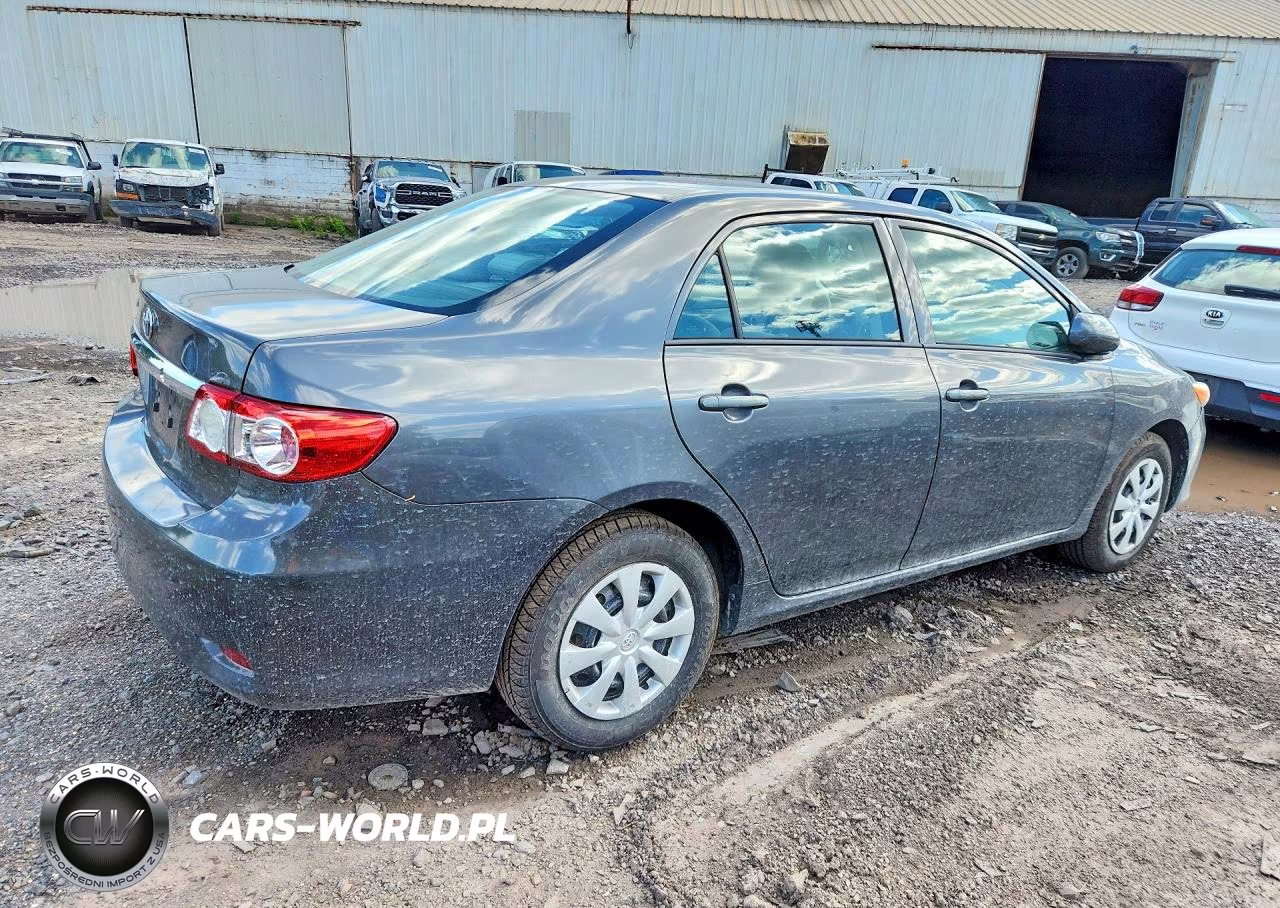 2013 Toyota Corolla L VIN:2T1BU4EE2DC960781 - 3