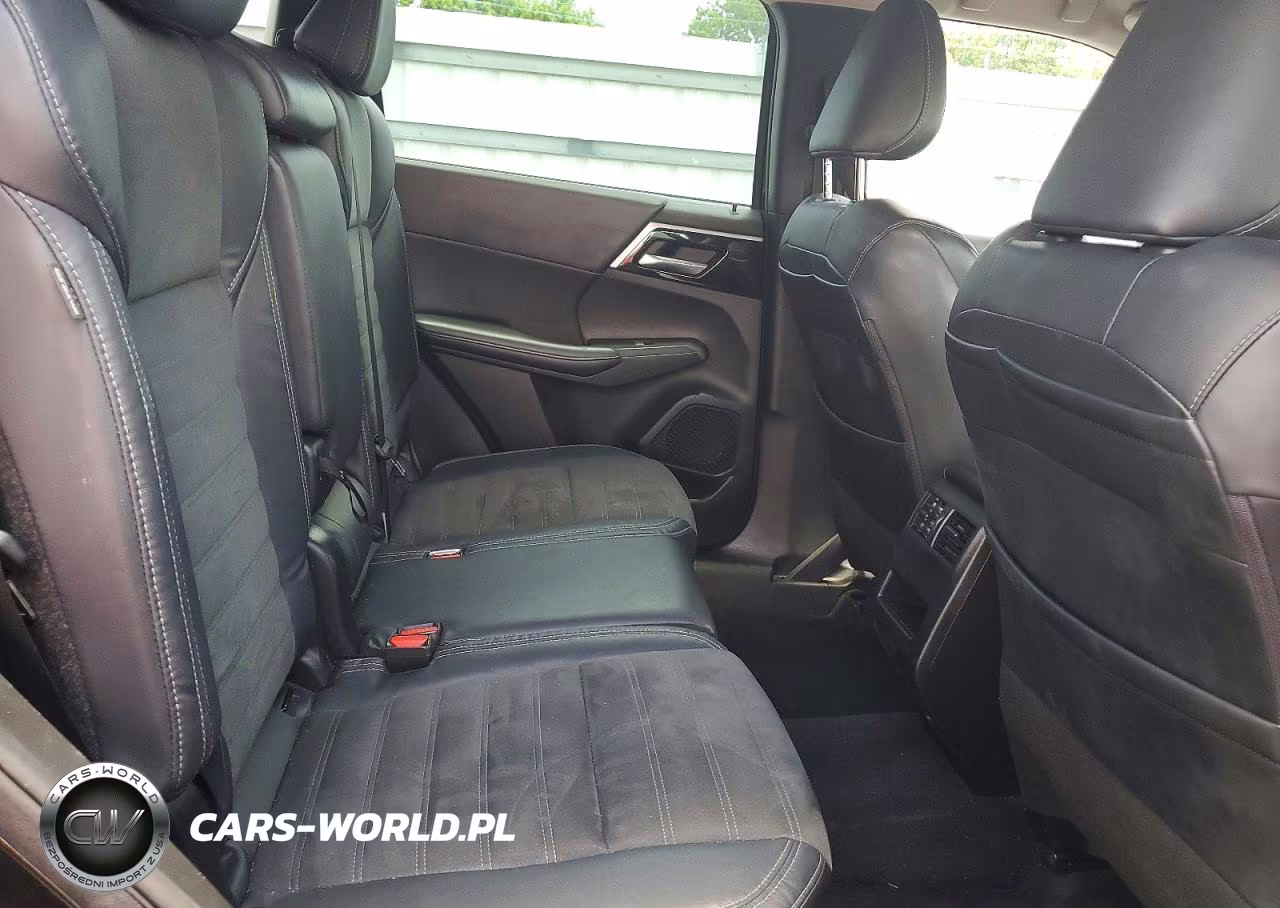2023 Mitsubishi Outlander Se VIN:JA4J3UA87PZ016784 - 11