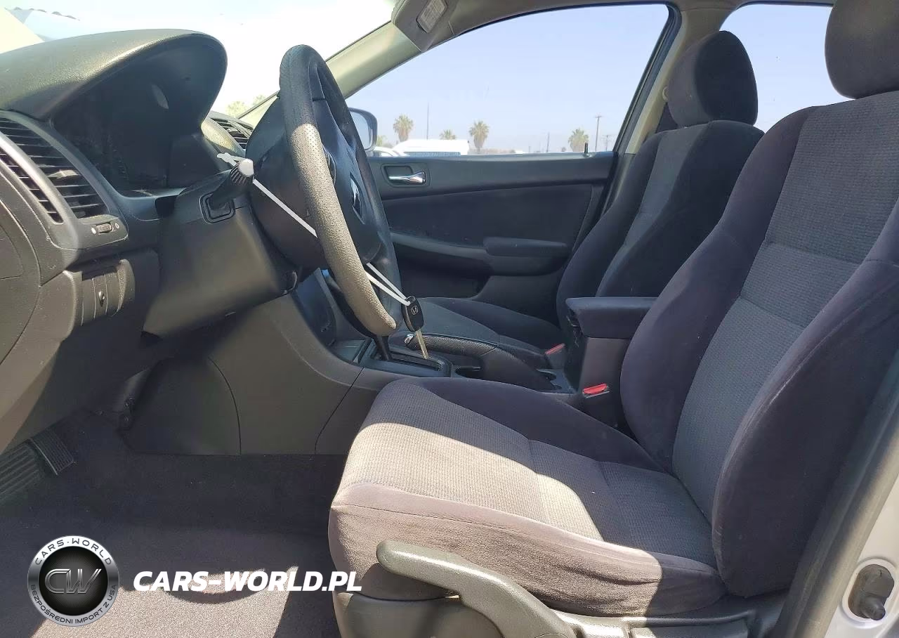 2004 Honda Accord Lx VIN:JHMCM56354C032719 - 7