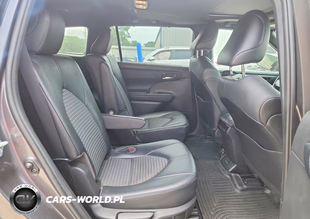 2021 Toyota Highlander Xse VIN:5TDLZRBH4MS150271 - 11
