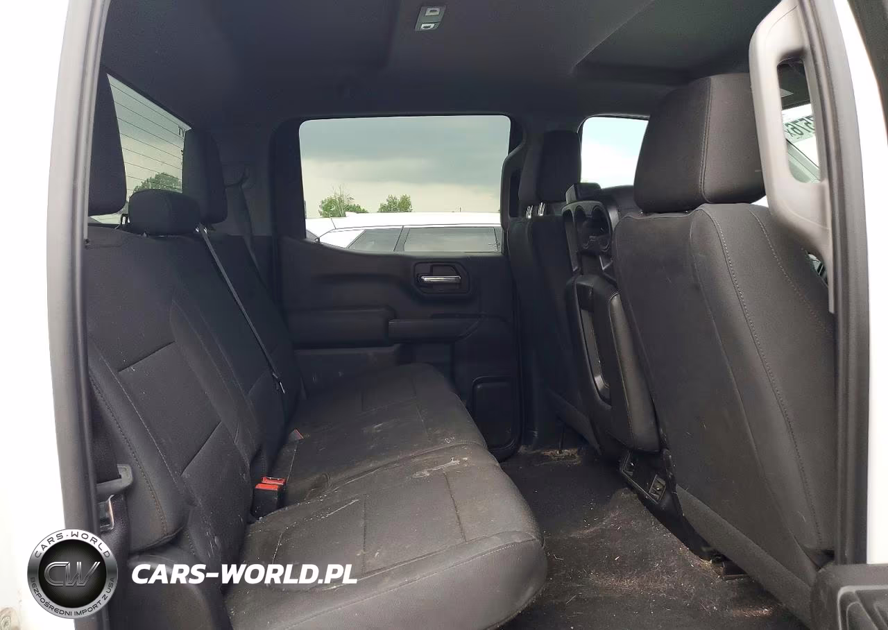 2020 Chevrolet Silverado K1500 Custom VIN:3GCPYBEK9LG194864 - 10