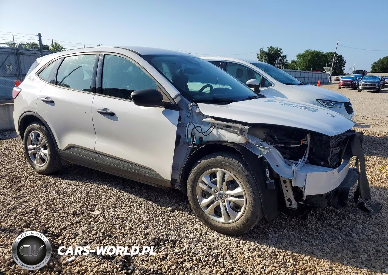 2020 Ford Escape S VIN:1FMCU0F63LUB67734 - 4