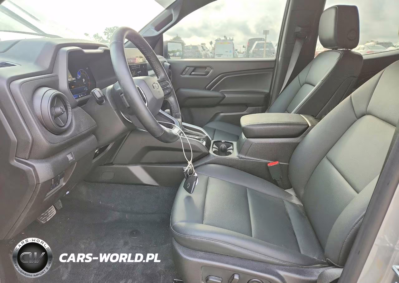 2025 Chevrolet Colorado Trail Boss VIN:1GCPTEEK8S1184548 - 7