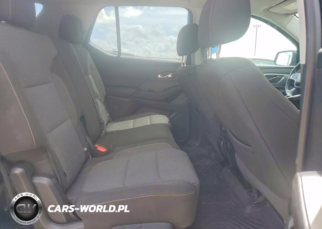 2019 Chevrolet Traverse Ls VIN:1GNERFKW2KJ134111 - 11