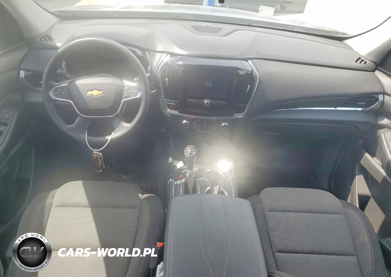 2019 Chevrolet Traverse Ls VIN:1GNERFKW2KJ134111 - 8