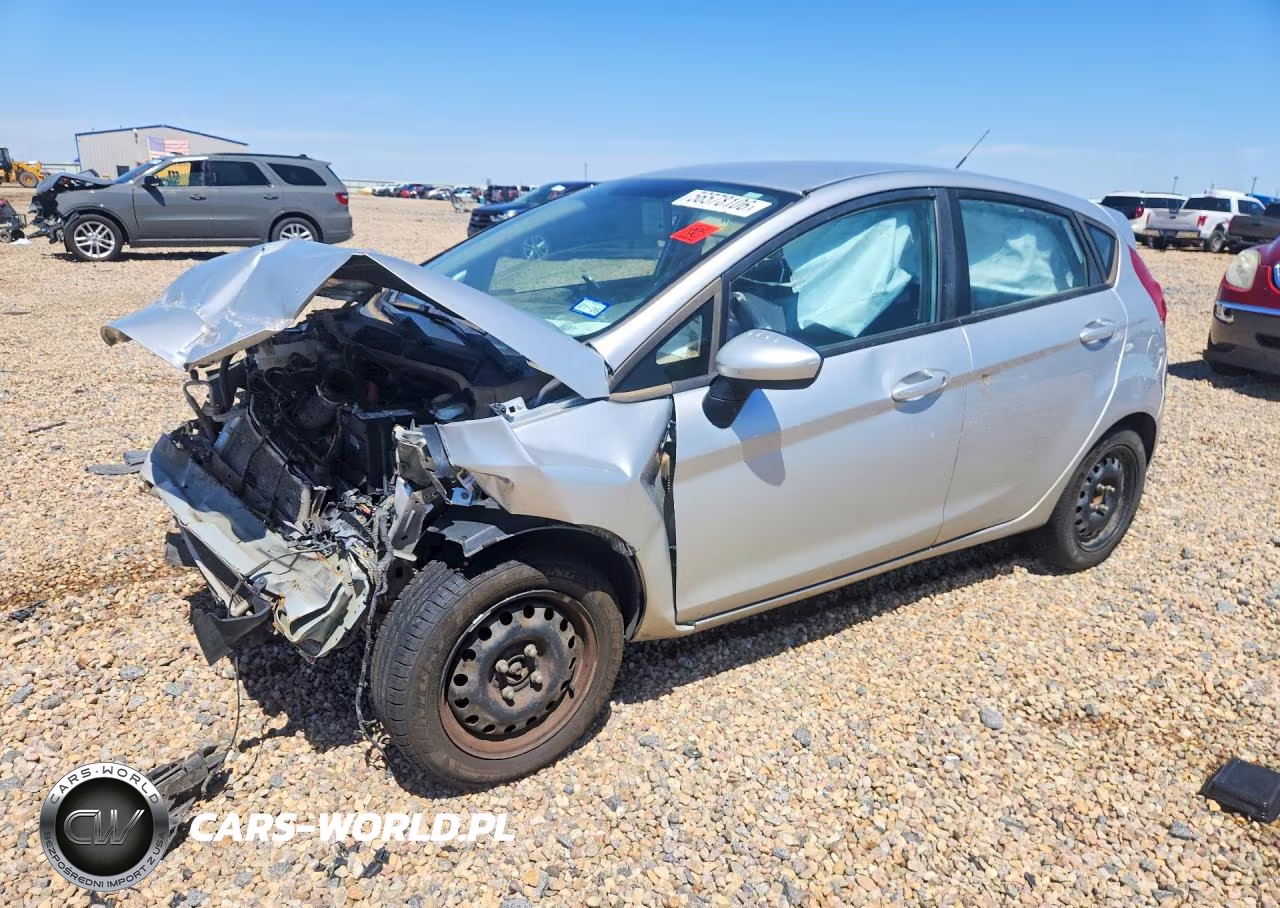 2016 Ford Fiesta S – zdjęcie 1 z 12