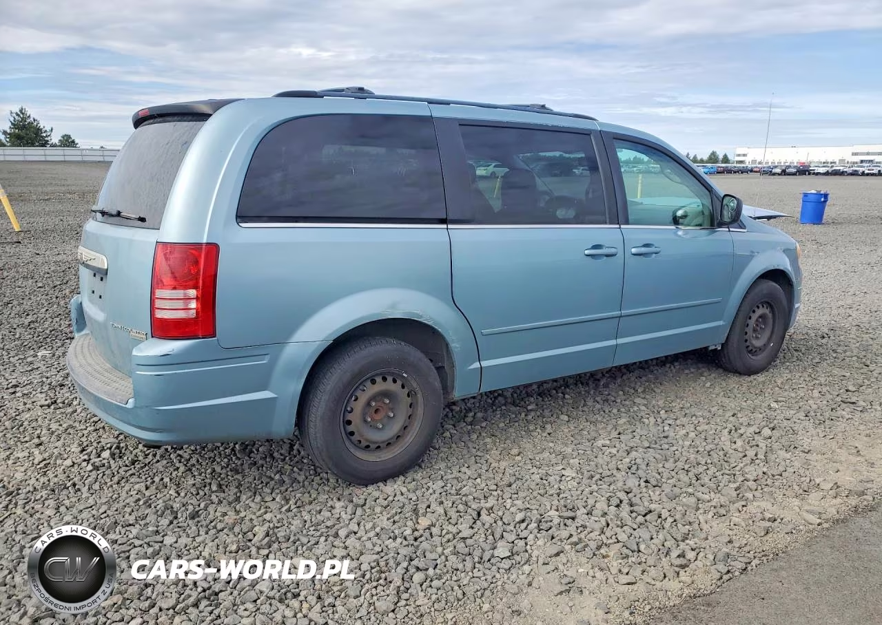 2010 Chrysler Town & Country Lx VIN:2A4RR4DEXAR153660 - 3