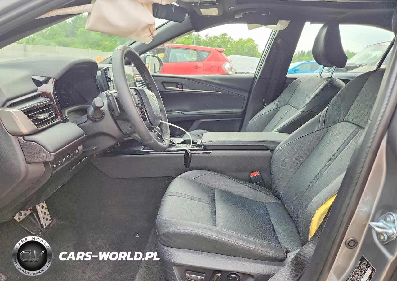 2026 Toyota Camry Xse VIN:4T1DBADK0TU551924 - 7
