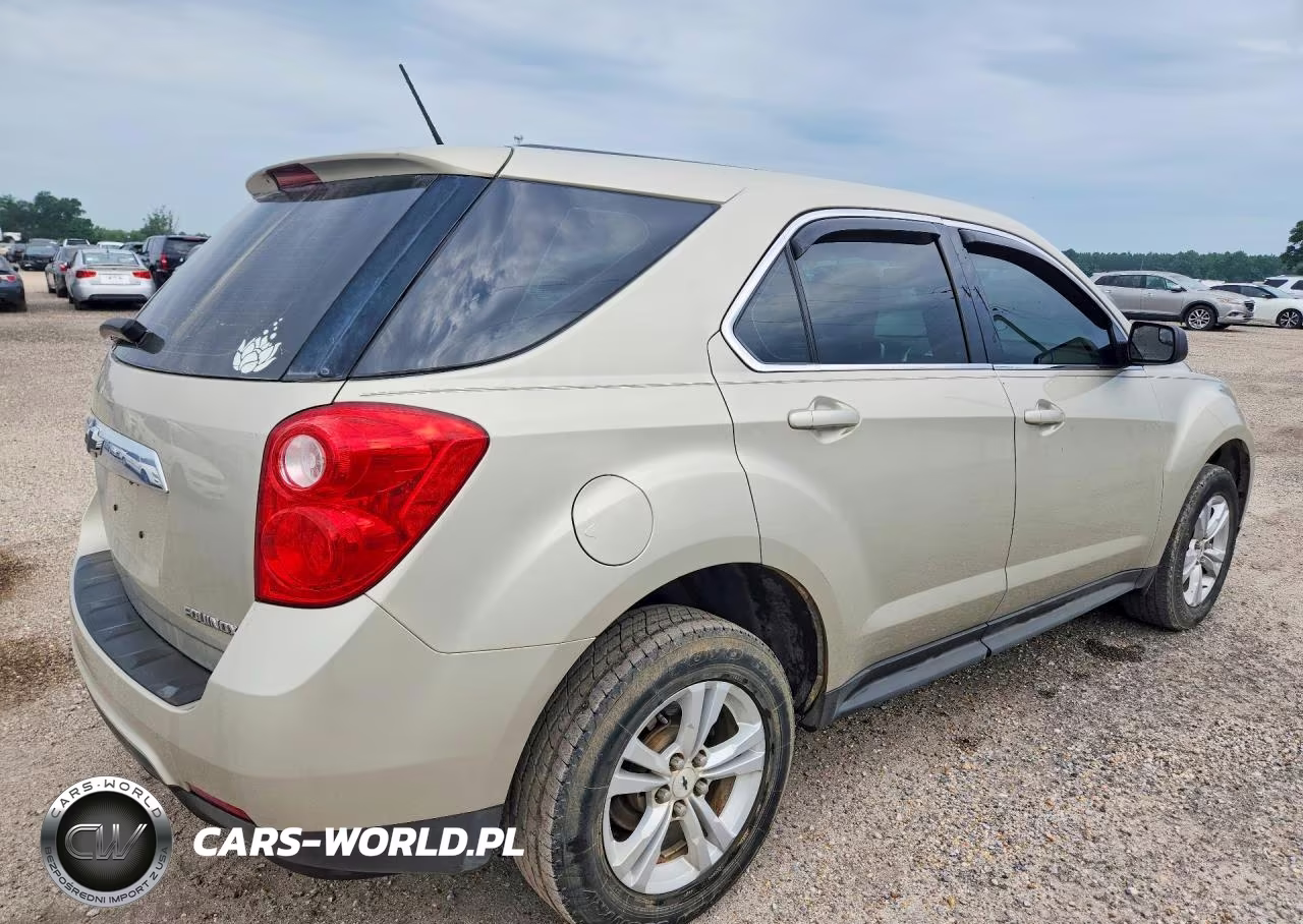 2014 Chevrolet Equinox Ls VIN:1GNALAEK1EZ108391 - 3