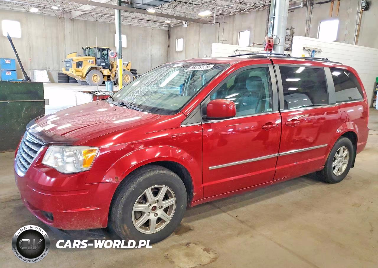 2010 Chrysler Town & Country Touring