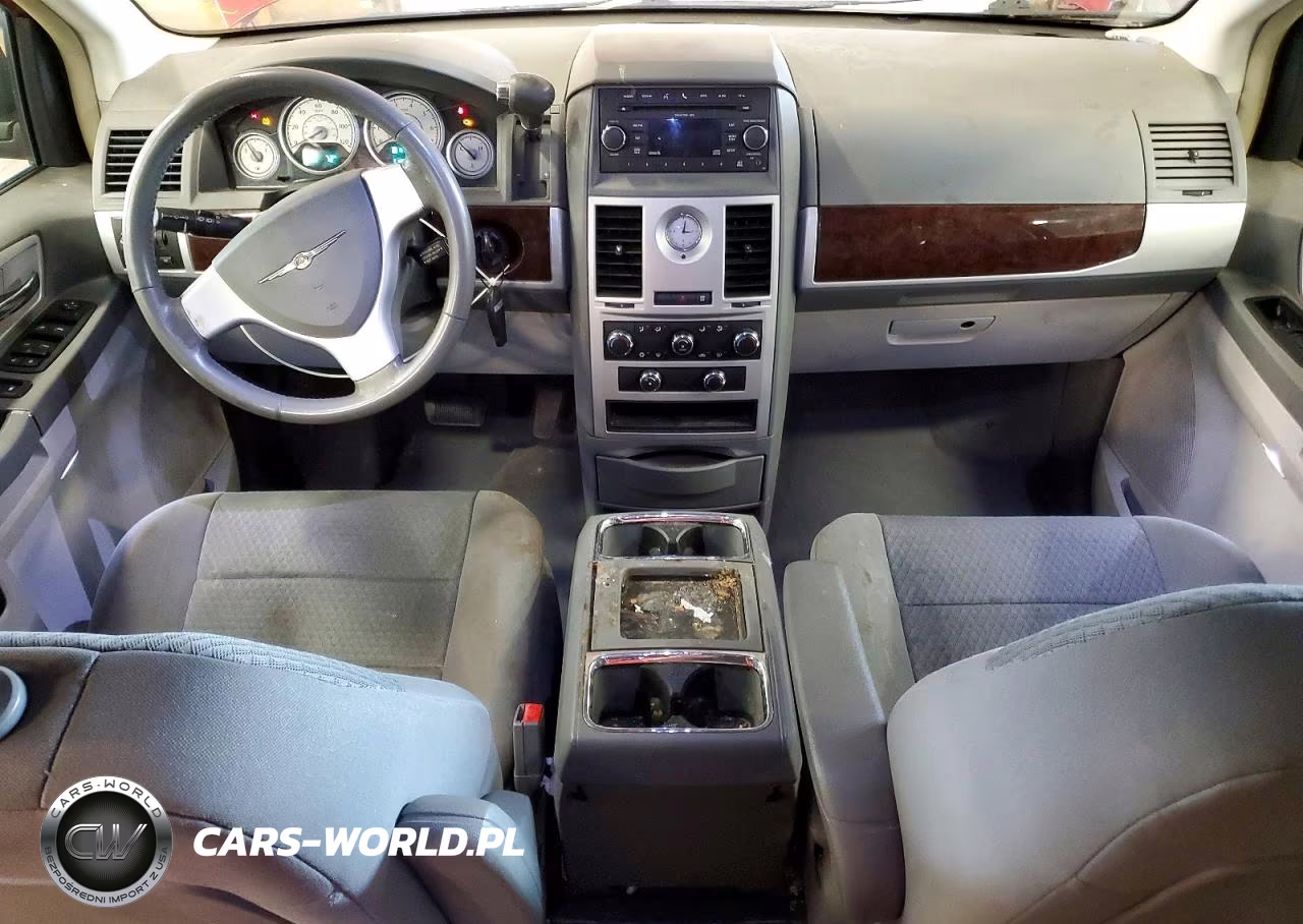 2010 Chrysler Town & Country Touring VIN:2A4RR5D15AR151995 - 8