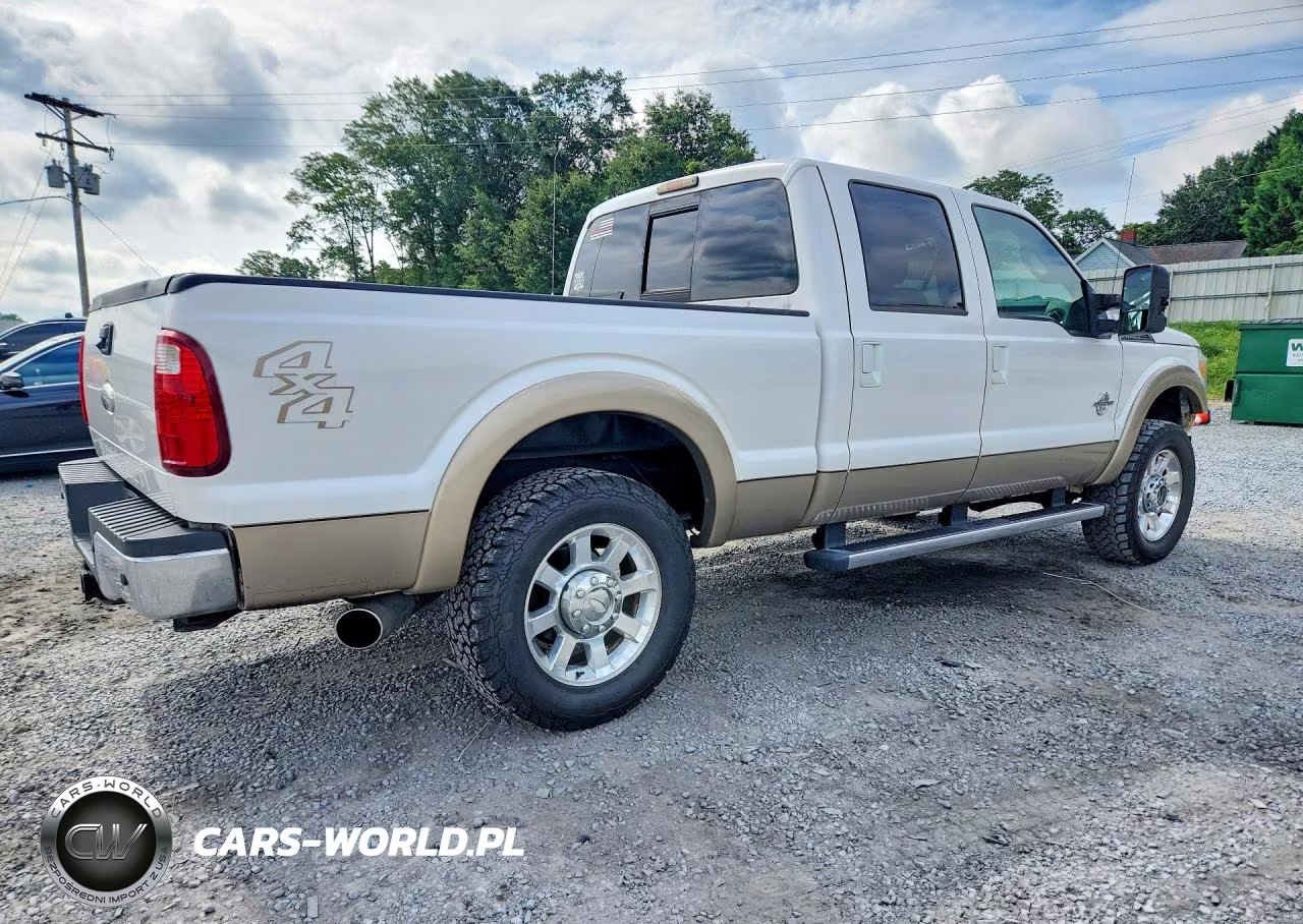 2011 Ford F250 Super Duty VIN:1FT7W2BT0BEC50103 - 3