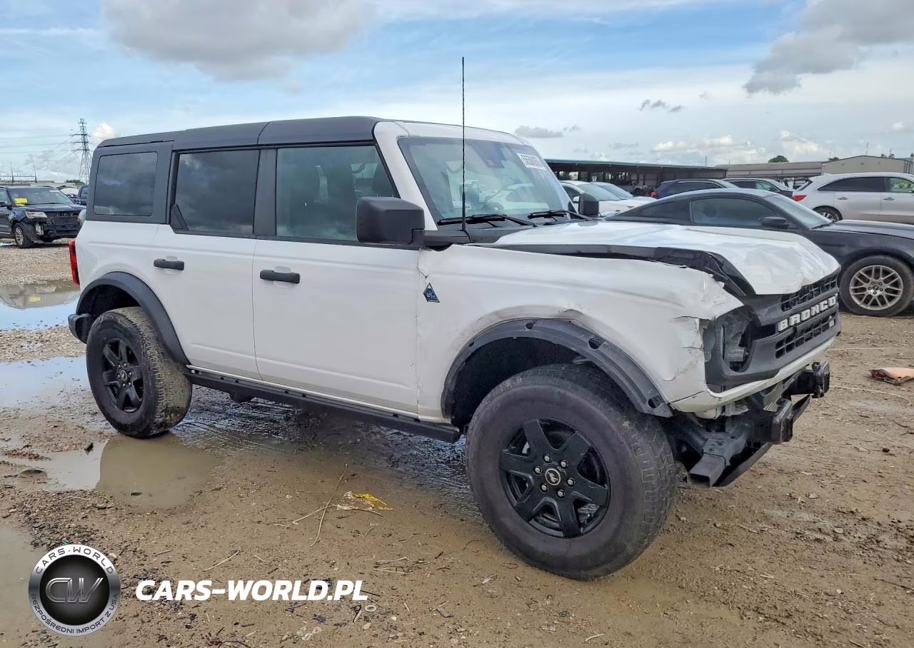 2024 Ford Bronco Black Diamond VIN:1FMDE1BH2RLA62700 - 4