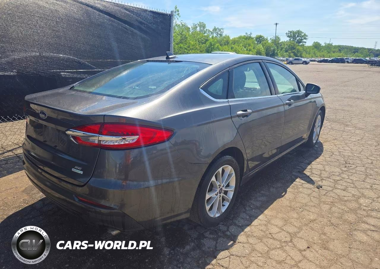 2020 Ford Fusion Se VIN:3FA6P0HD8LR110737 - 3