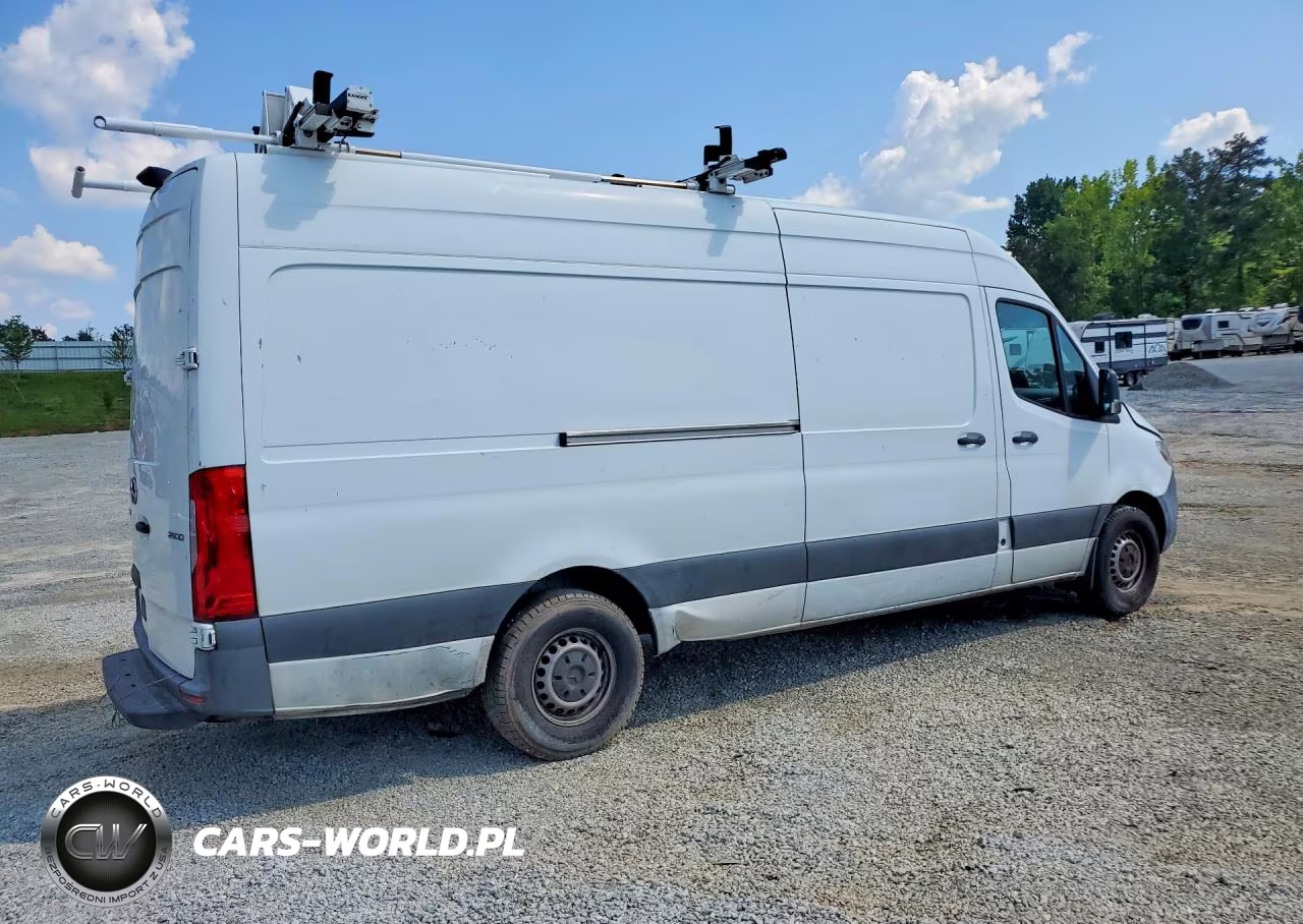 2021 Mercedes-Benz Sprinter 2500 VIN:W1W40CHY0MT055022 - 3