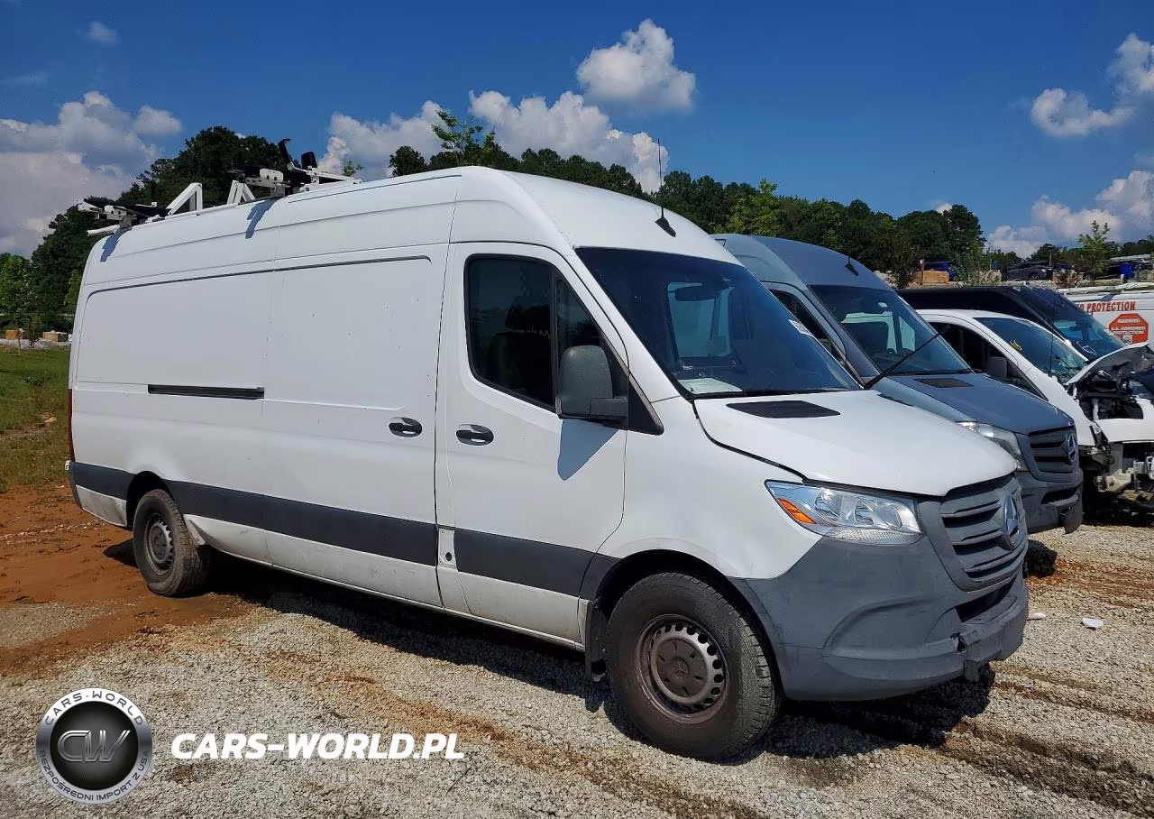2021 Mercedes-Benz Sprinter 2500 VIN:W1W40CHY0MT055022 - 4