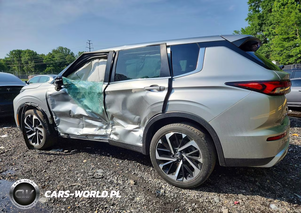 2023 Mitsubishi Outlander Se VIN:JA4J4UA8XPZ044642 - 2