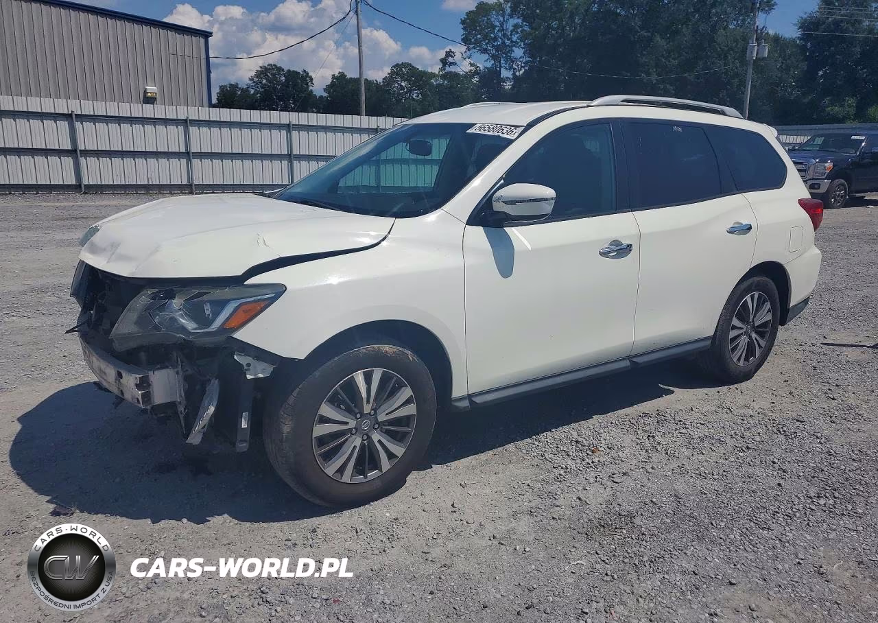 2017 Nissan Pathfinder Sv