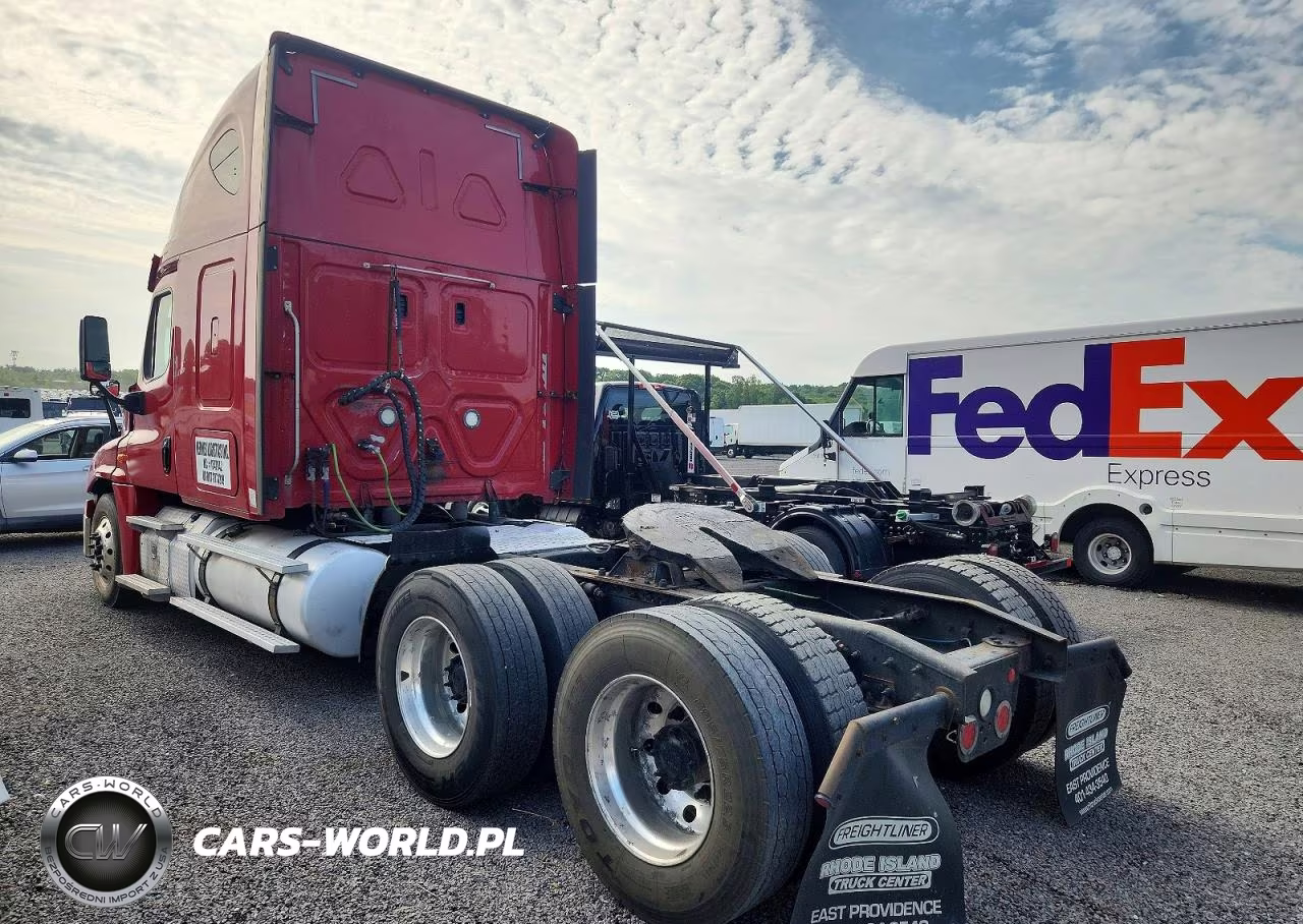 2019 Freightliner Cascadia 125 Semi Truck VIN:3AKJGLDR3KDKL6655 - 3