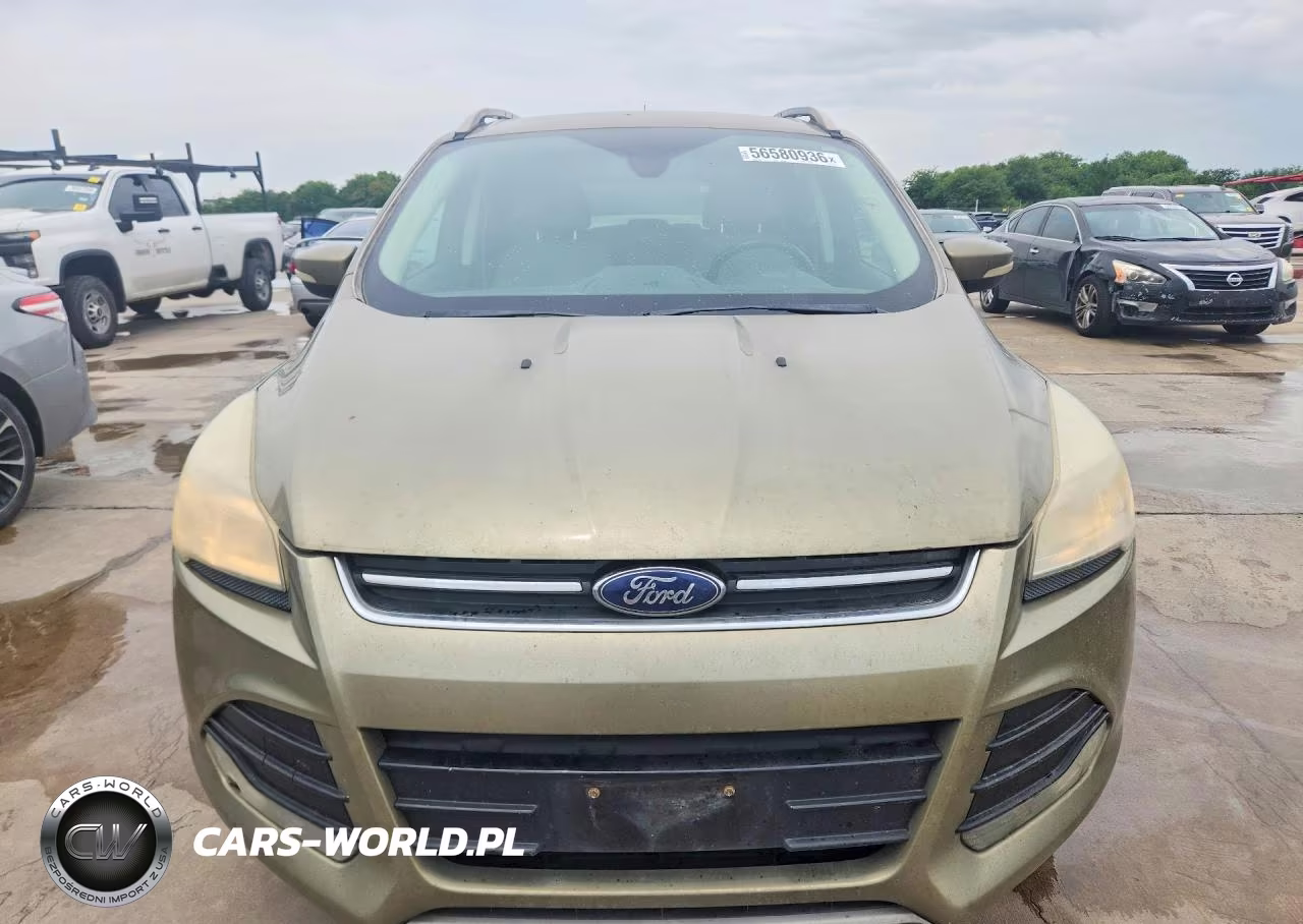 2014 Ford Escape Titanium VIN:1FMCU0JX1EUB34105 - 5