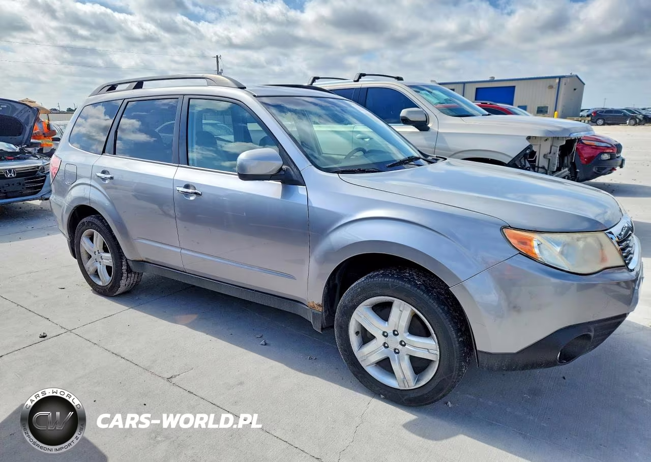 2010 Subaru Forester 2.5X Limited VIN:JF2SH6DC2AH901030 - 4