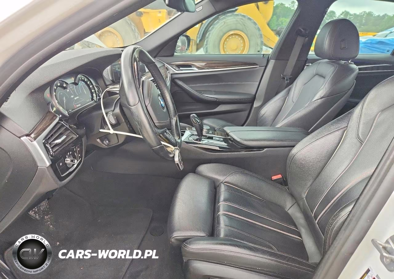 2018 BMW 530E VIN:WBAJA9C5XJB032745 - 7