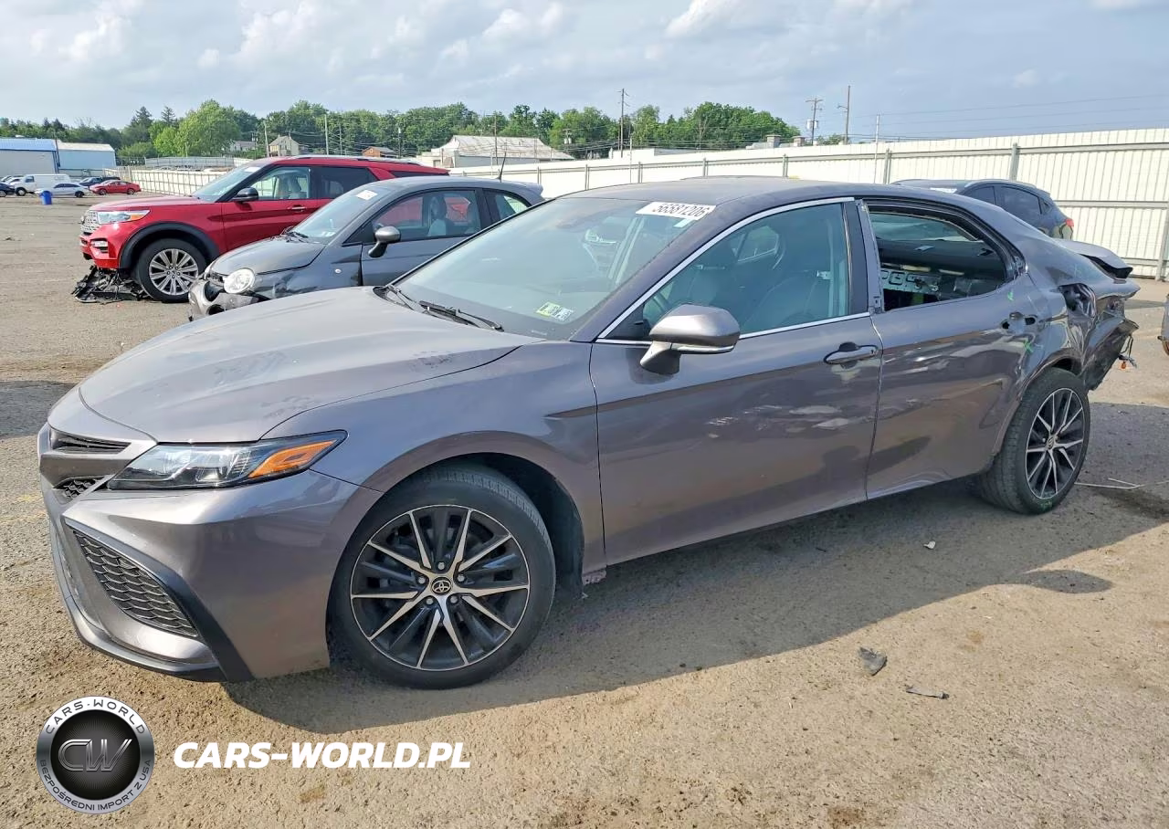 2023 Toyota Camry Se – zdjęcie 1 z 13