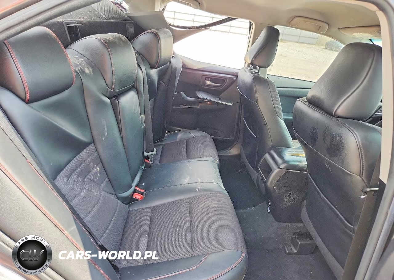 2017 Toyota Camry Se VIN:4T1BF1FK2HU321155 - 10