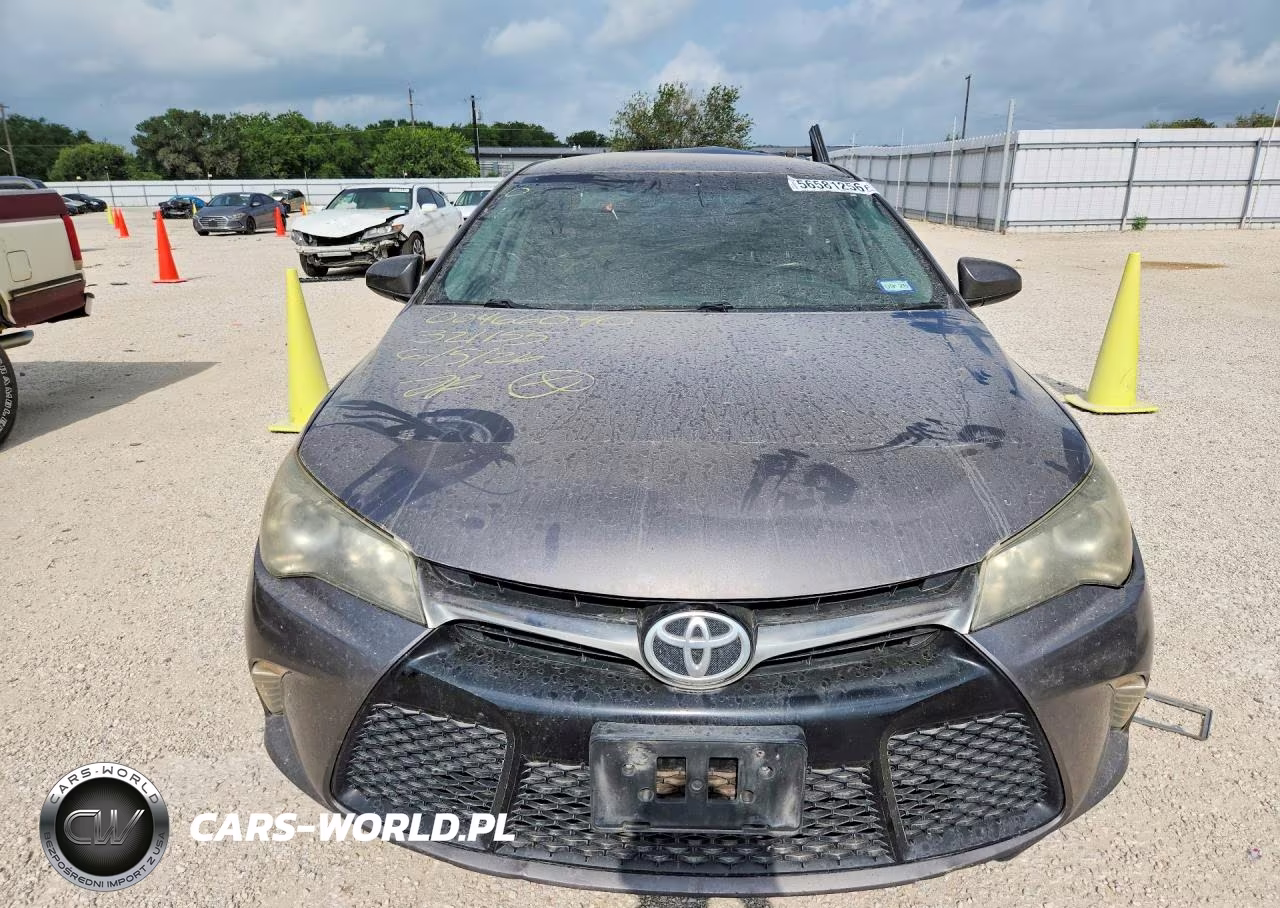 2017 Toyota Camry Se VIN:4T1BF1FK2HU321155 - 5