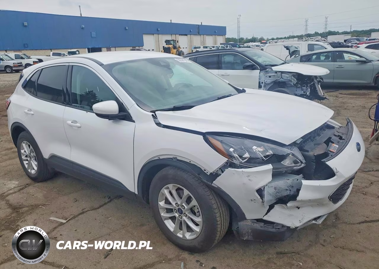 2020 Ford Escape Se VIN:1FMCU9G61LUC57466 - 4