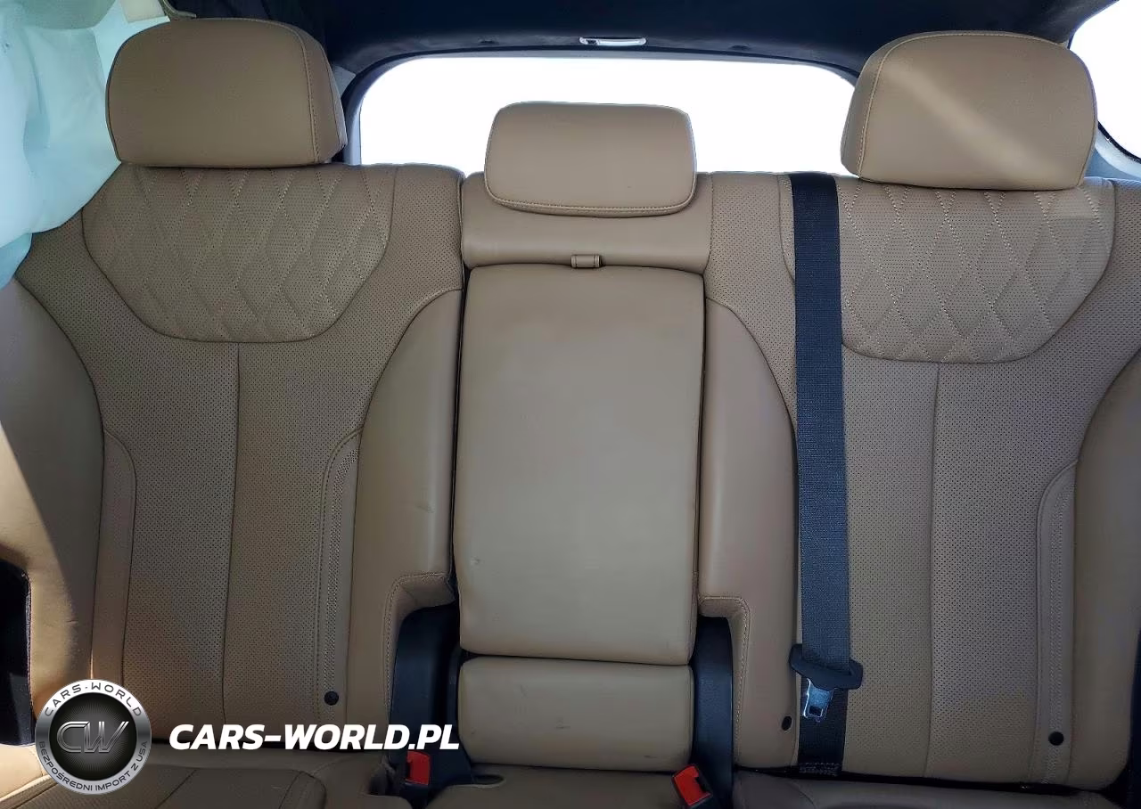 2021 Hyundai Santa Fe Calligraphy VIN:5NMS5DAL2MH363626 - 10