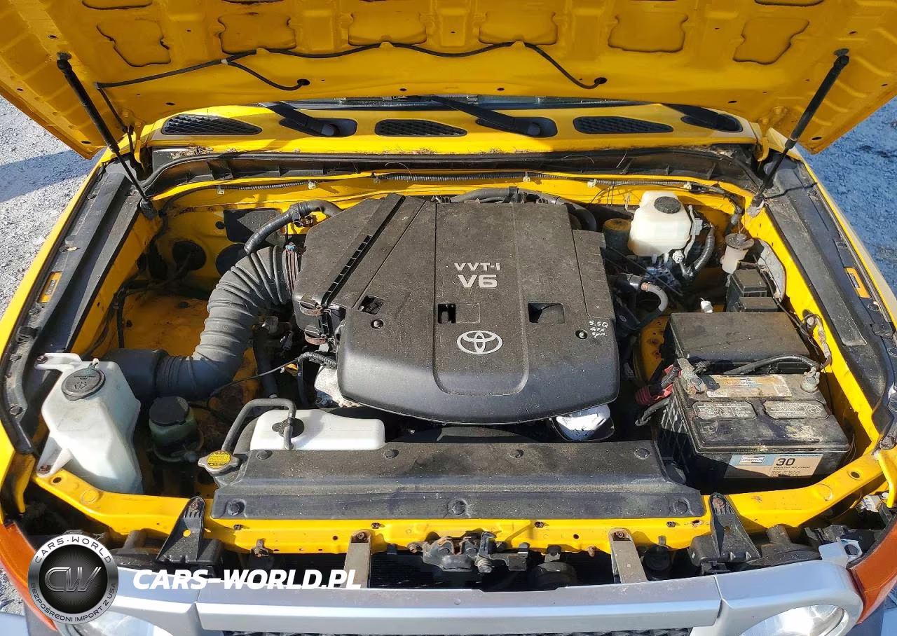 2007 Toyota Fj Cruiser Base VIN:JTEBU11F570075112 - 11