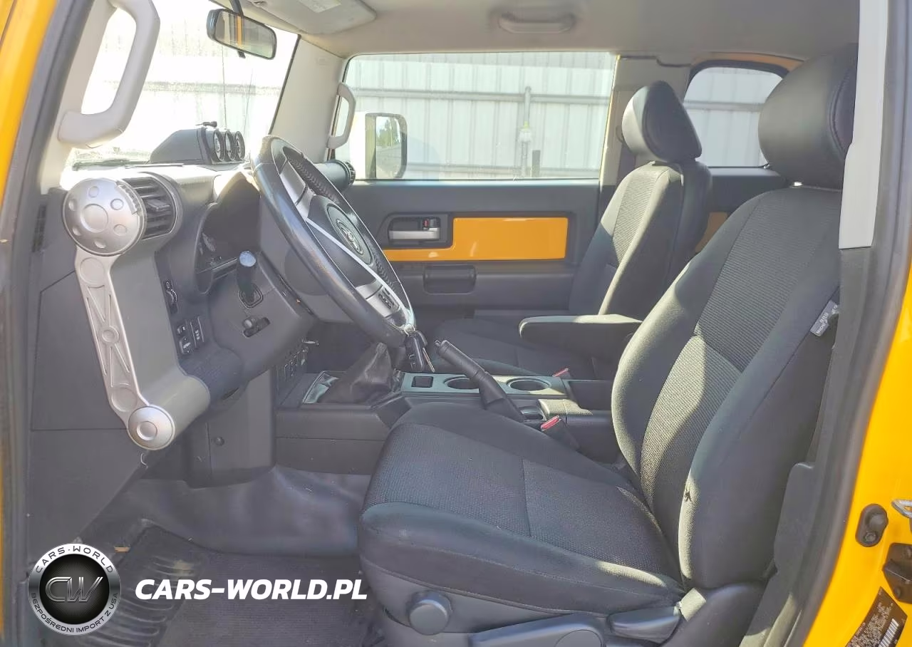 2007 Toyota Fj Cruiser Base VIN:JTEBU11F570075112 - 7