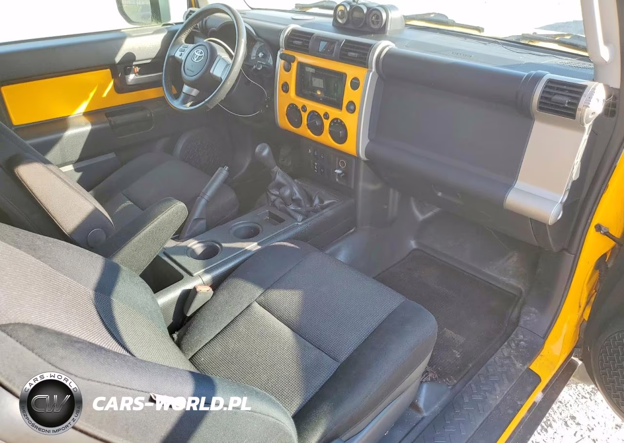 2007 Toyota Fj Cruiser Base VIN:JTEBU11F570075112 - 8