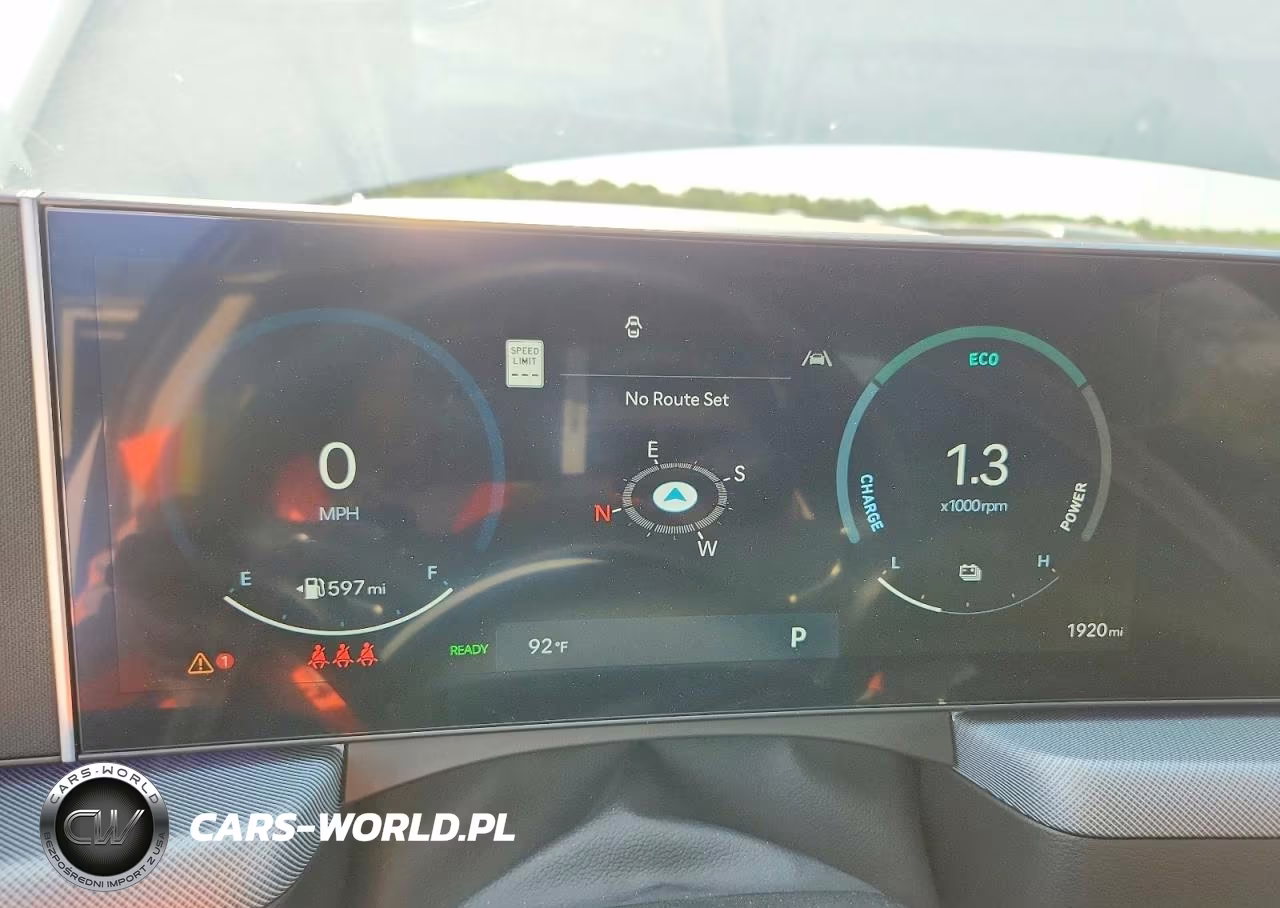 2025 Hyundai Sonata Hybrid Limited VIN:KMHL54JJ6SA114428 - 9