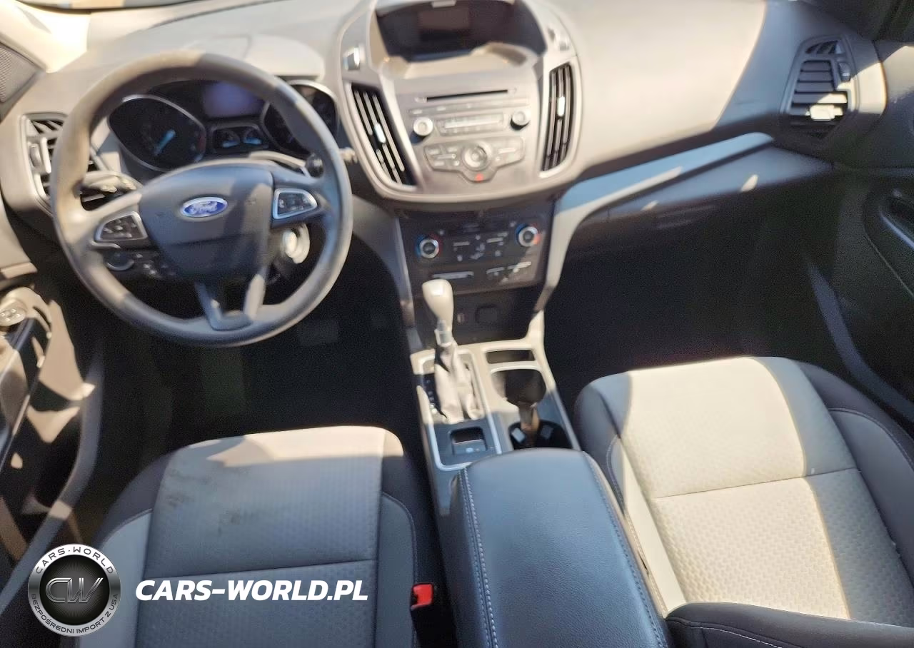 2017 Ford Escape Se VIN:1FMCU9GD9HUD95598 - 8
