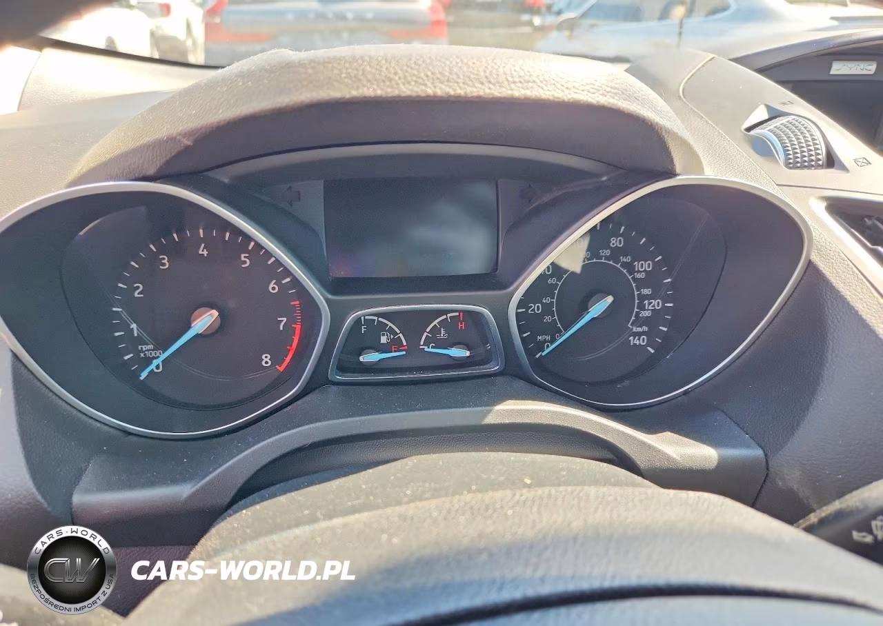 2017 Ford Escape Se VIN:1FMCU9GD9HUD95598 - 9