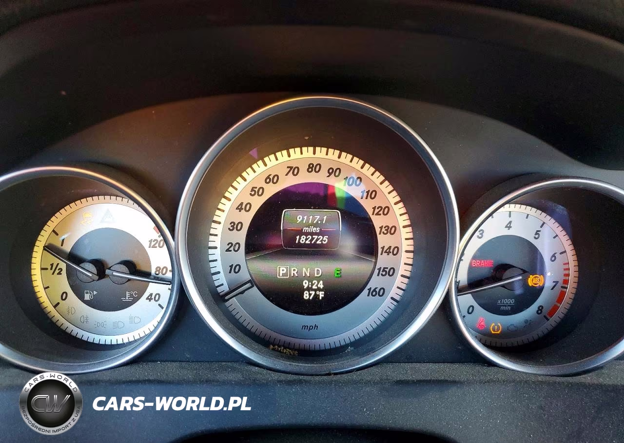 2014 Mercedes-Benz C 250 VIN:WDDGF4HB2ER304630 - 9