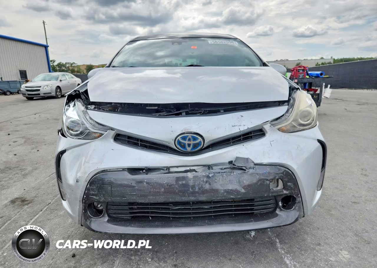 2015 Toyota Prius V Five VIN:JTDZN3EU3FJ036953 - 5