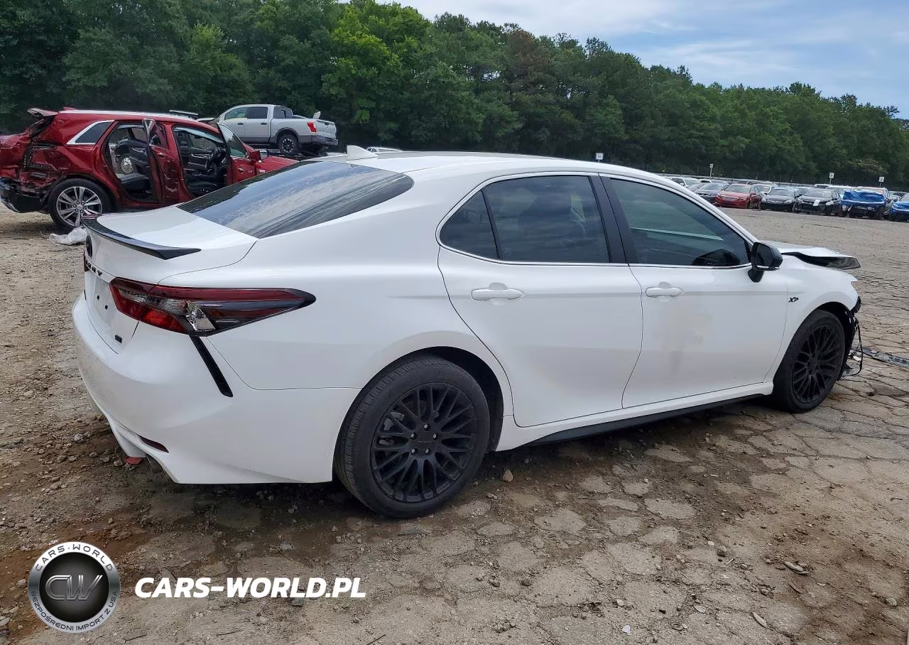 2024 Toyota Camry Se VIN:4T1G11AK8RU885891 - 3