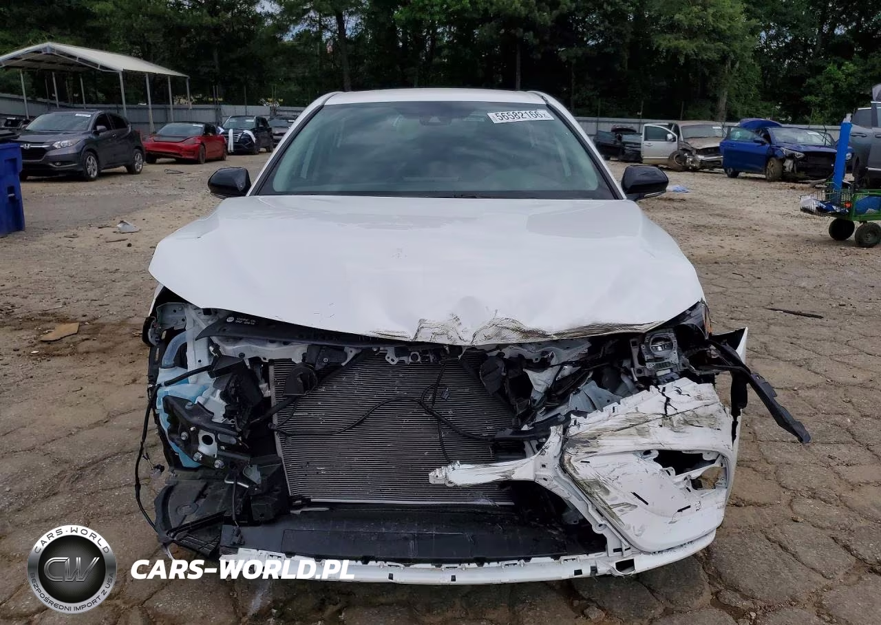 2024 Toyota Camry Se VIN:4T1G11AK8RU885891 - 5