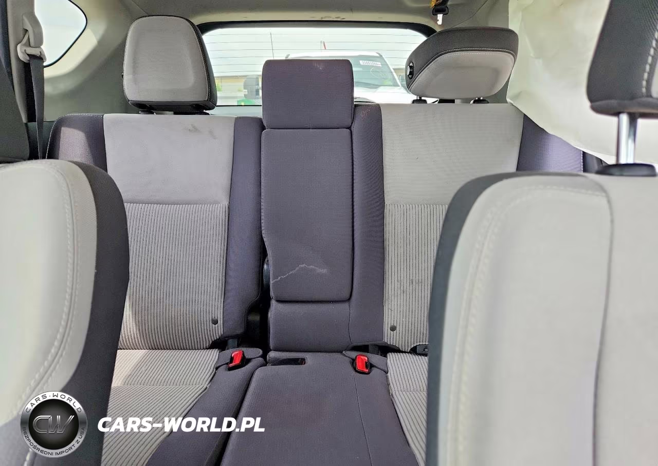 2015 Toyota Rav4 Xle VIN:JTMRFREV0FD154692 - 10