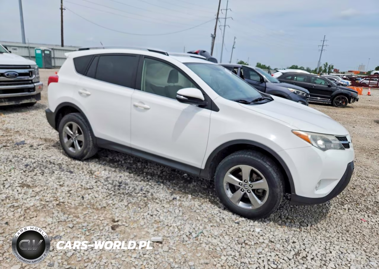 2015 Toyota Rav4 Xle VIN:JTMRFREV0FD154692 - 4