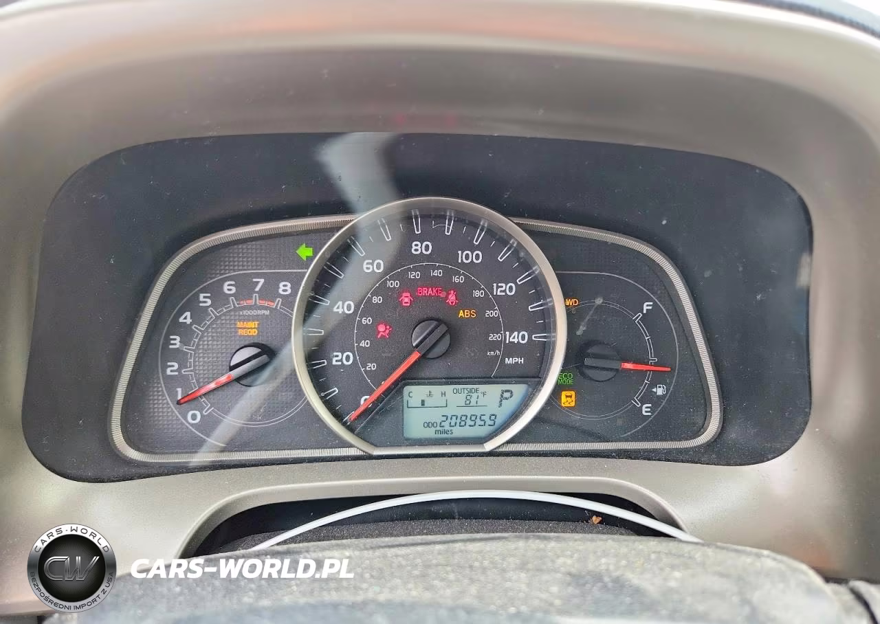 2015 Toyota Rav4 Xle VIN:JTMRFREV0FD154692 - 9