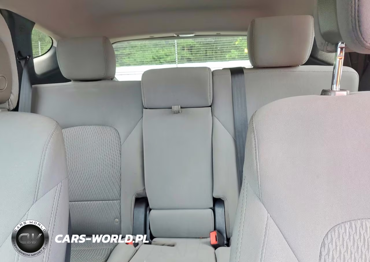 2016 Hyundai Santa Fe Sport 2.4L VIN:5XYZT3LB5GG328788 - 10