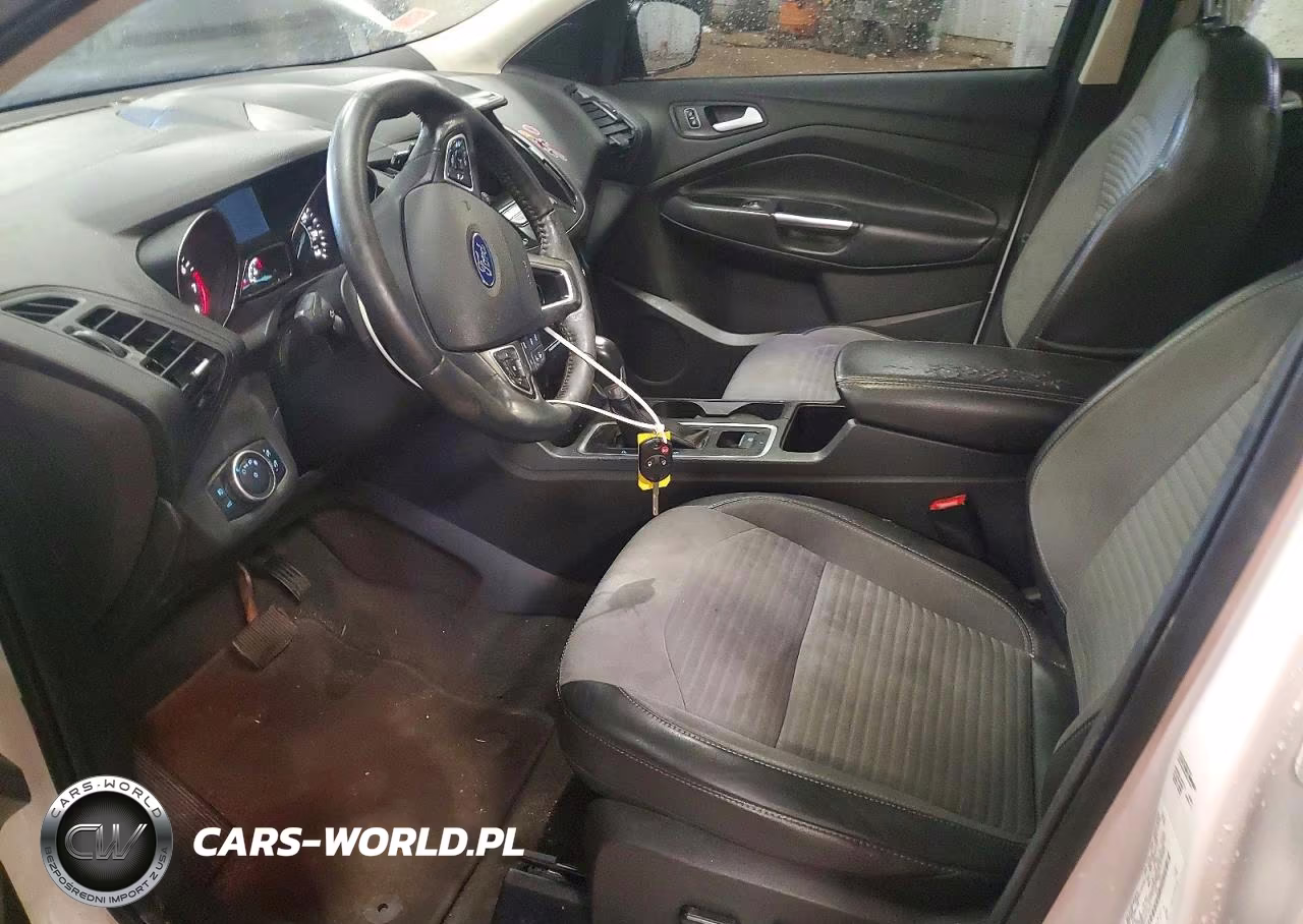 2017 Ford Escape Se VIN:1FMCU0GD6HUB49913 - 7
