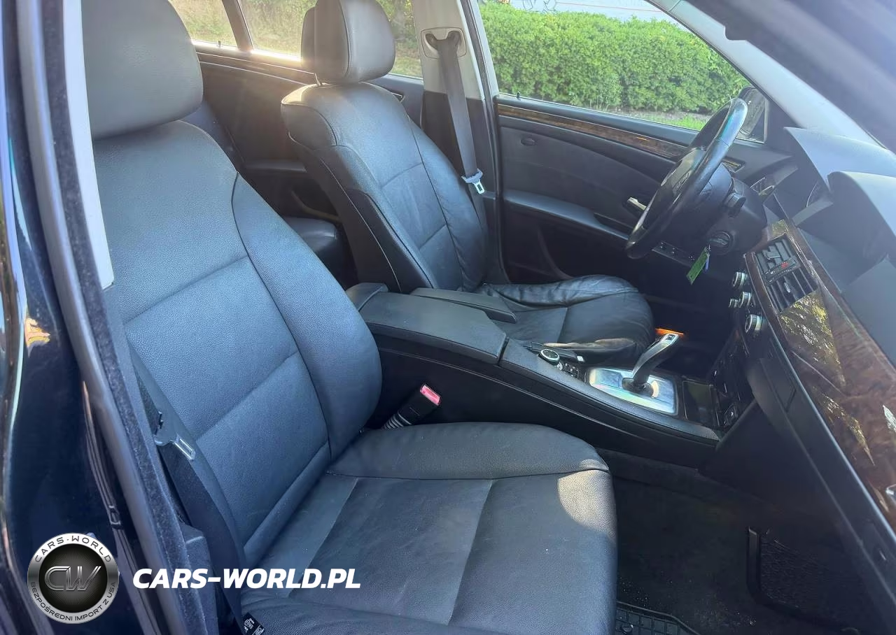 2010 BMW 528 Xi VIN:WBANV1C50AC159960 - 5
