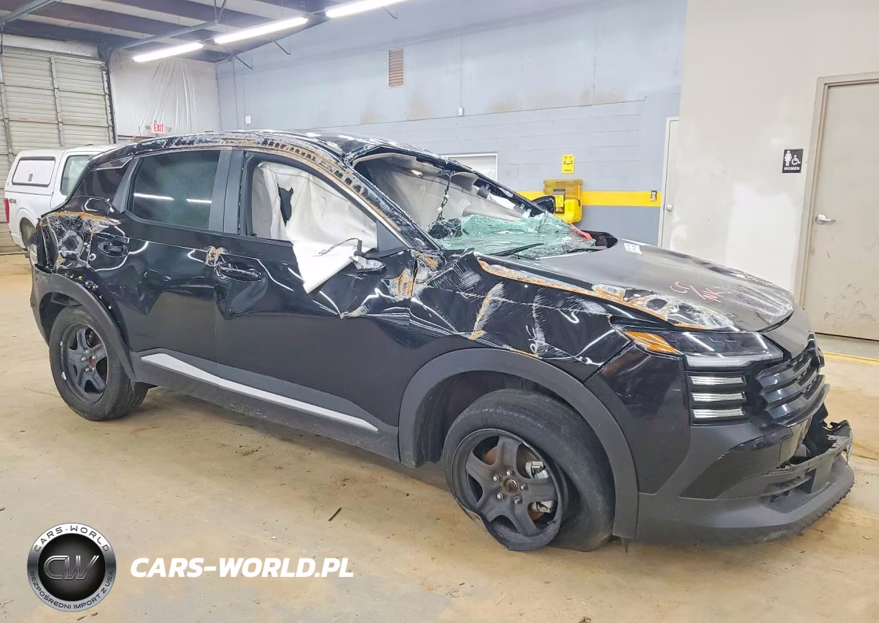2025 Nissan Kicks Sv VIN:3N8AP6CA1SL388972 - 4
