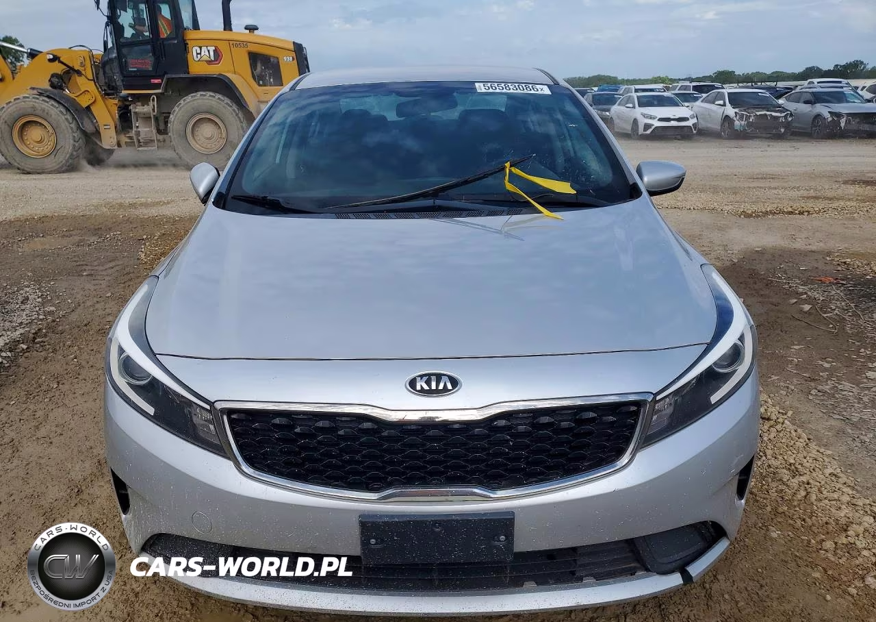 2018 Kia Forte Lx VIN:3KPFL4A72JE177436 - 5