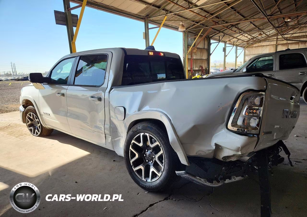2026 Ram 1500 Laramie VIN:3C6SRFJP4T4177267 - 2